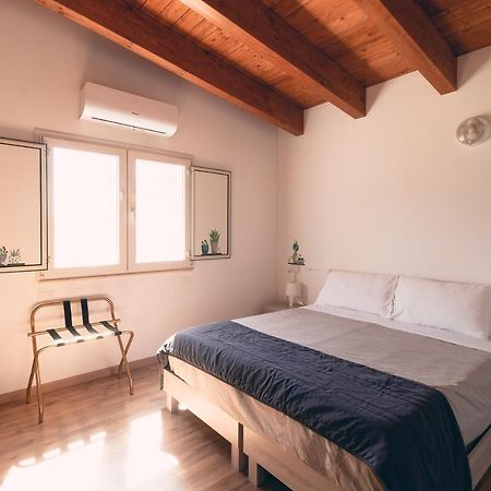 Апартаменты Casale Carolea Sarrotino Экстерьер фото