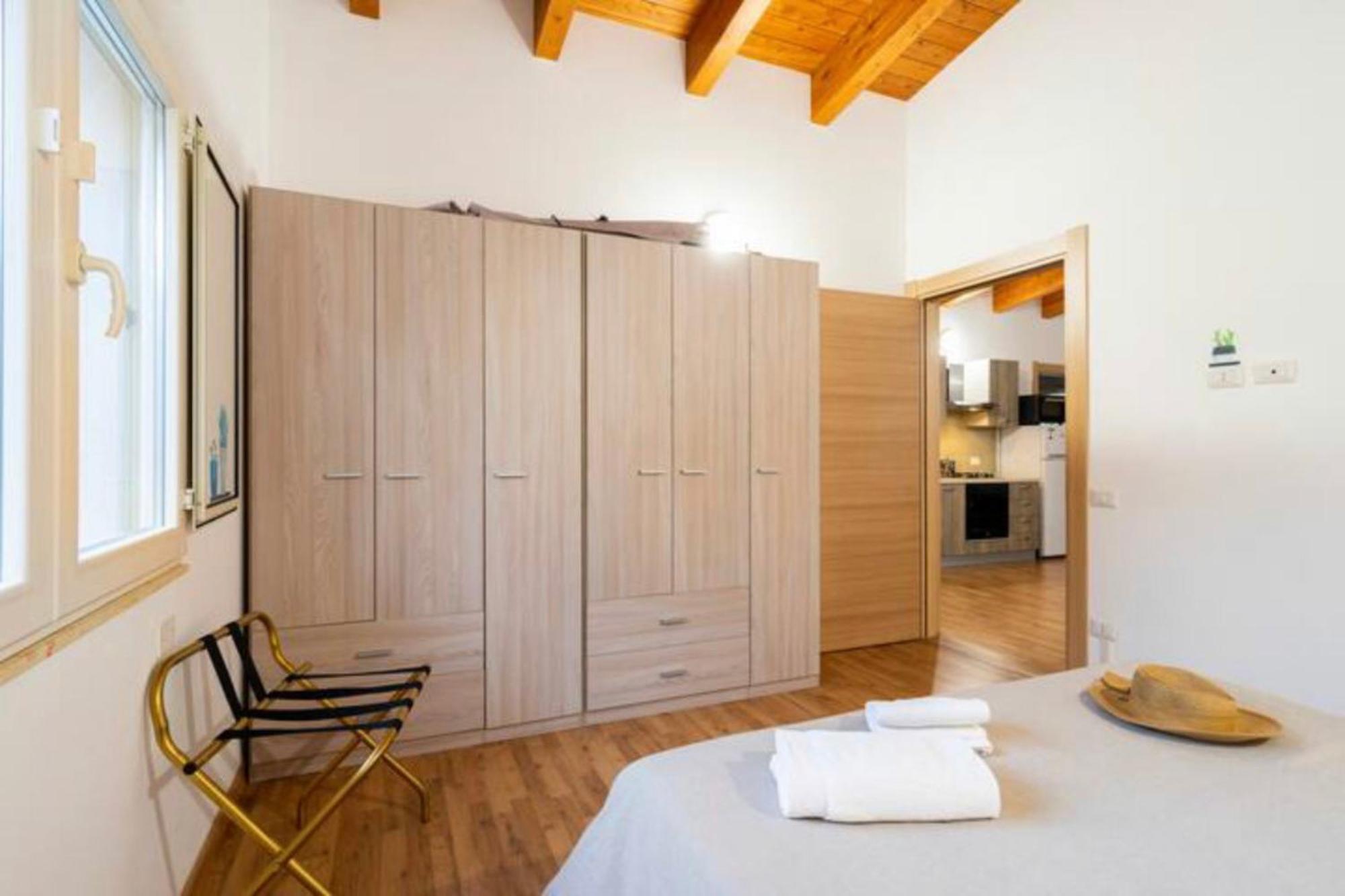 Апартаменты Casale Carolea Sarrotino Экстерьер фото